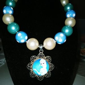 Little girls chunky necklace